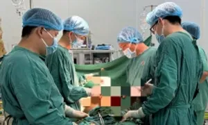 Cứu người bị thủng tim